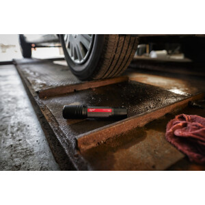 Milwaukee - L4FL2000-301 Akku-Taschenlampe XXX (4933479637)