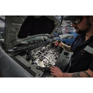 Milwaukee - L4FL2000-301 Akku-Taschenlampe XXX (4933479637)