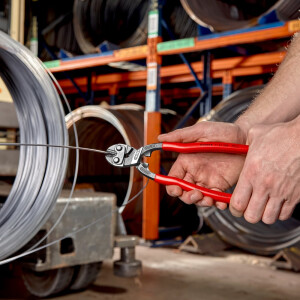 Knipex - CoBolt® Kompakt-Bolzenschneider schwarz atramentiert, mit Kunststoff überzogen 250 mm (71 01 250)