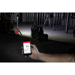 Milwaukee - M18ONERSAL AKKU-LEUCHTE XXX (4933459431)