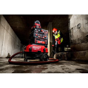 Milwaukee - M18ONEF2VC34M-0 Akku-Staubs. IN2 (4933498142)