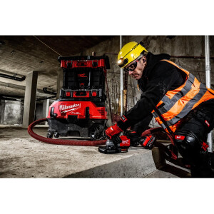 Milwaukee - M18ONEF2VC34M-0 Akku-Staubs. IN2 (4933498142)