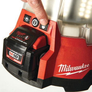 Milwaukee - M18ONESLSP-0 Akku-Baustrahler IN3 (4933459155)