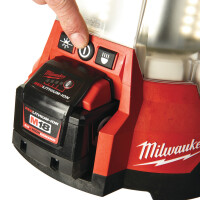 Milwaukee - M18ONESLSP-0 Akku-Baustrahler IN3 (4933459155)