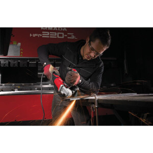 Milwaukee - AGV15-125XC WINKELSCHLEIFER IN2 (4933428120)