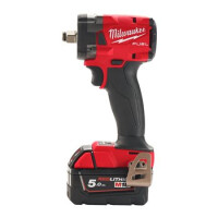 Milwaukee - FUEL 1/2" Vierkant Akku-Kompakt Schlagschrauber mit Sprengring (M18 FIW2F12)
