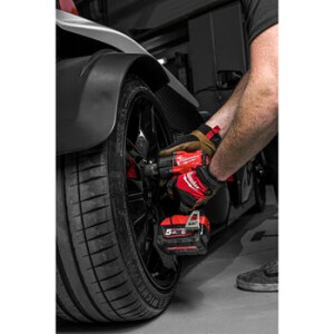 Milwaukee - FUEL Akku-Schlagschrauber 1/2" Vierkant mit Sprengring (M18 FMTIW2F12)