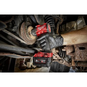 Milwaukee - FUEL Akku-Schlagschrauber 1/2" Vierkant mit Sicherungspin (M18 FMTIW2P12)