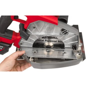 Milwaukee - FUEL Akku-Metallkreisssäge 66mm (M18 FMCS66)