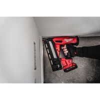 Milwaukee - FUEL Akku- Nagler (M18 FN16GA)