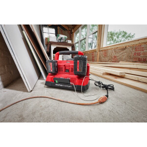Milwaukee - M18PC6 PACKOUT 6-fach Ladegerät IN2 (4932480162)