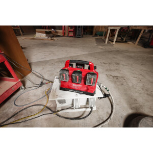 Milwaukee - M18PC6 PACKOUT 6-fach Ladegerät IN2 (4932480162)