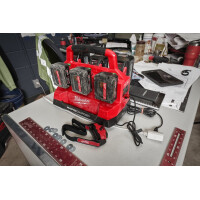 Milwaukee - M18PC6 PACKOUT 6-fach Ladegerät IN2 (4932480162)